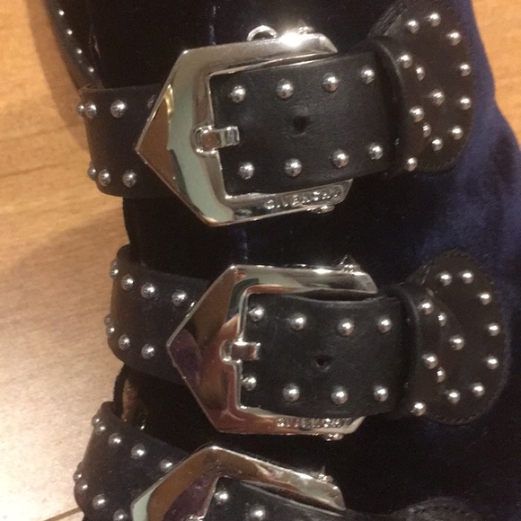 Authentic Givenchy Elegant Studded Ankle Boots 36